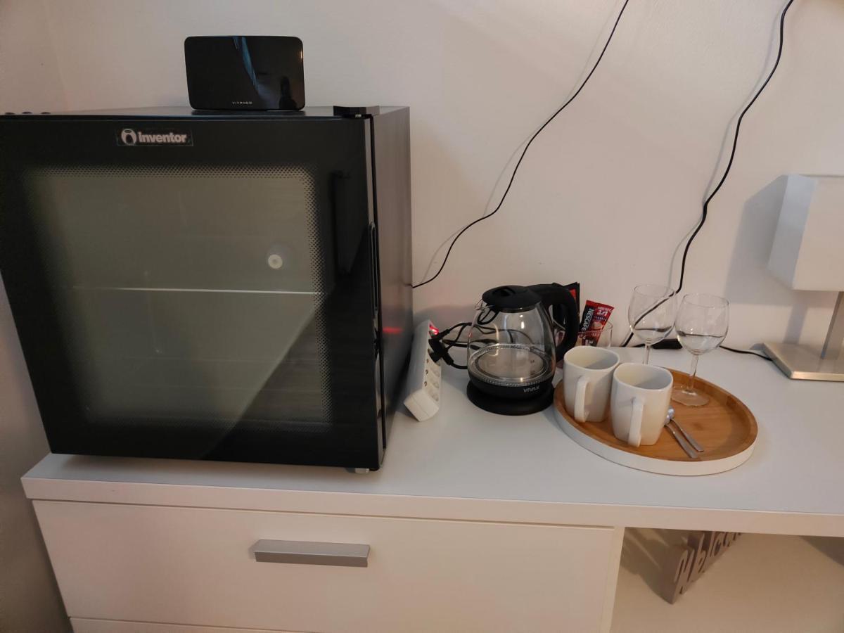 Comfort Rooms Remiza - Free Private Parking - Self Check-In Zagreb Exterior photo